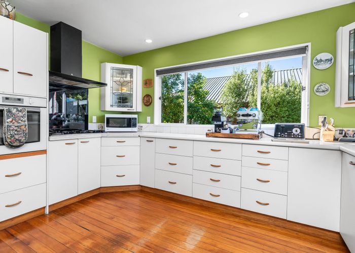  at 2/151 Yaldhurst Road, Upper Riccarton, Christchurch City, Canterbury