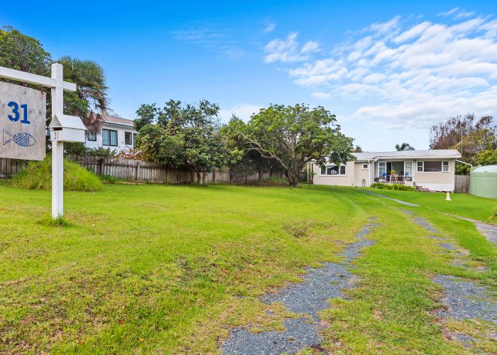  at 31 Hauraki Road, Leigh, Leigh