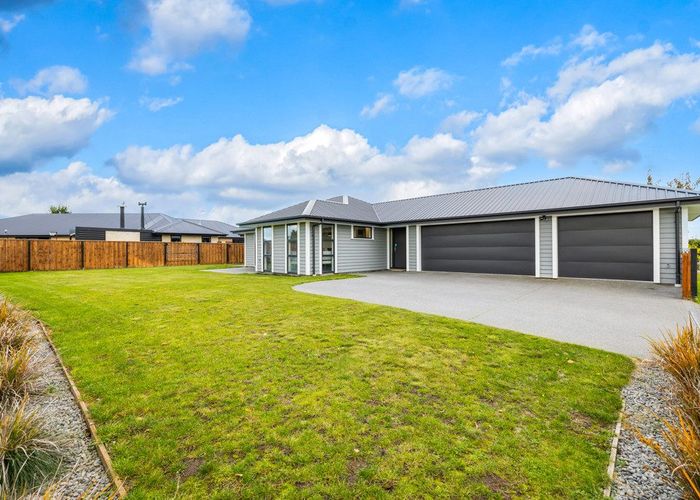  at 8 Tiritiri Moana Drive, Pegasus, Pegasus