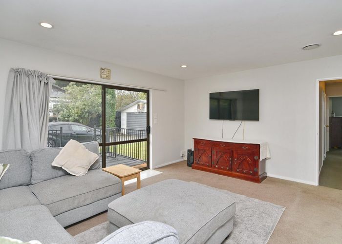  at 2/56 Hay Street, Bromley, Christchurch