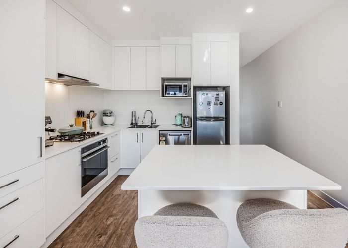  at 34 Salvia Lane, Flat Bush, Manukau City, Auckland