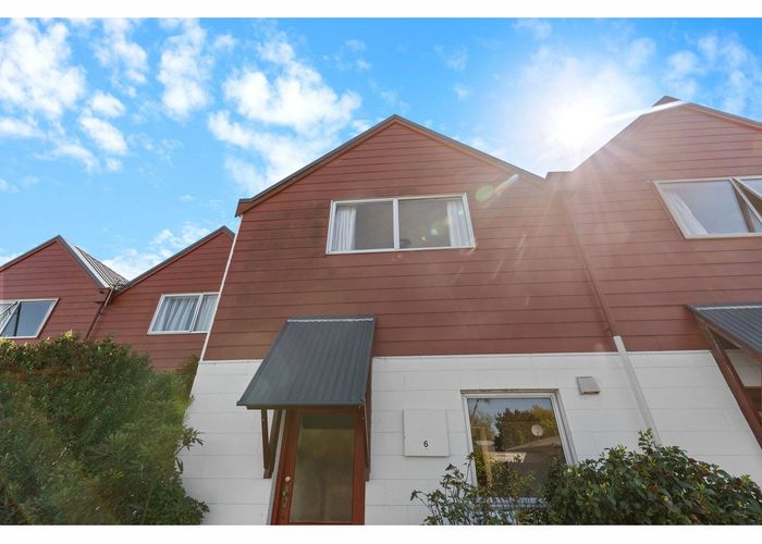  at 6/17 Geraldine Street, Edgeware, Christchurch