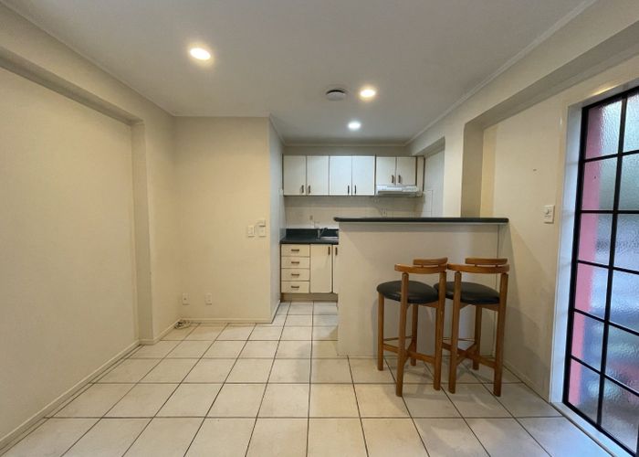 at Room Downstairs/F/40A  Monteith Cres, Remuera, Auckland City, Auckland