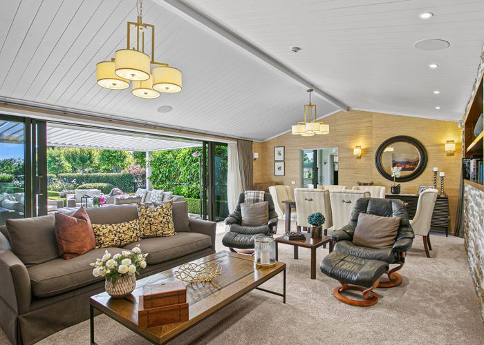 For sale 36 Manutahi Road, Hillsborough, New Plymouth, Taranaki