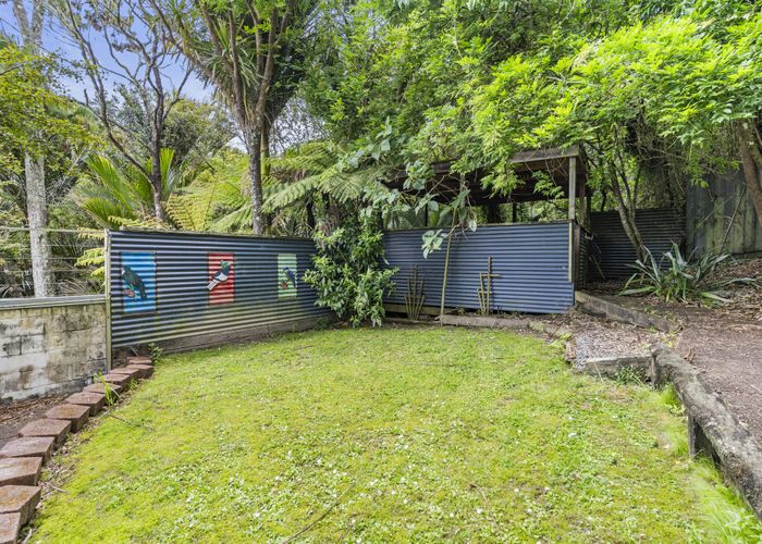  at 28 Mountain Road, Henderson Valley, Auckland