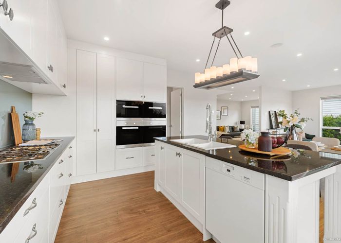  at 17 Masons Road, Oteha, Auckland