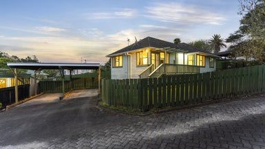  at 4/331 Royal Road, Massey, Auckland