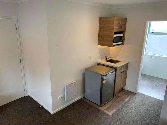  at 5/47 Cameron Road (Room C), Hillcrest, Hamilton, Waikato
