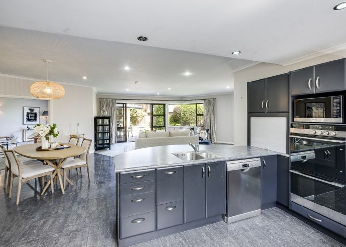  at 9 Brooklands Drive, Havelock North