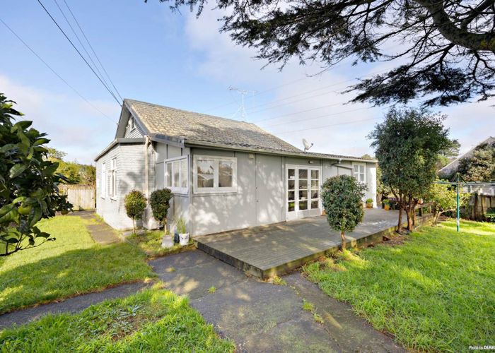  at 21 McLennan Road, Mount Wellington, Auckland City, Auckland