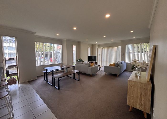  at 5A Esplanade Road, Mount Eden, Auckland City, Auckland