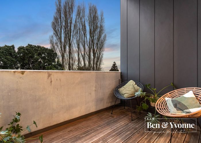  at 8/2 Tahuhu Road, Mount Wellington, Auckland City, Auckland