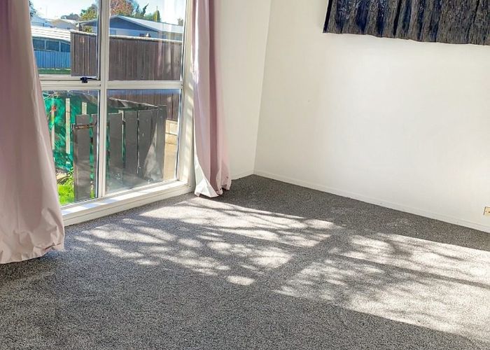  at 2b Raleigh Place, Flaxmere, Hastings, Hawke's Bay