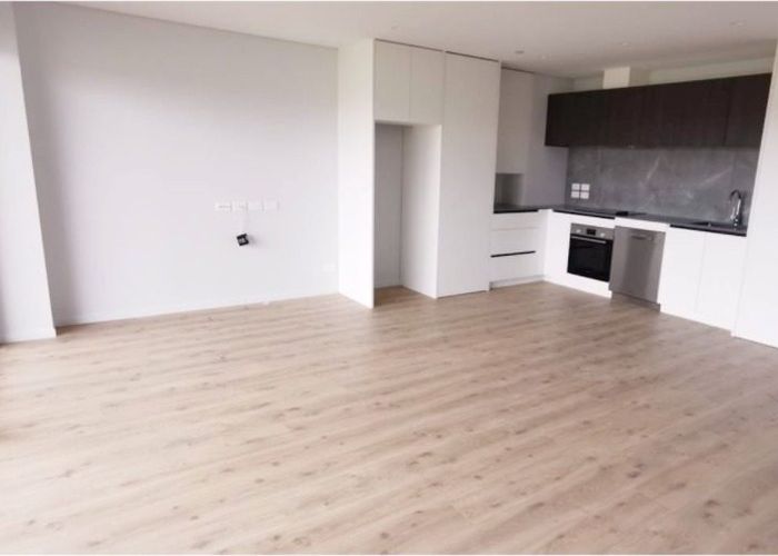  at 304/3 Kaipiho Lane, Albany, North Shore City, Auckland
