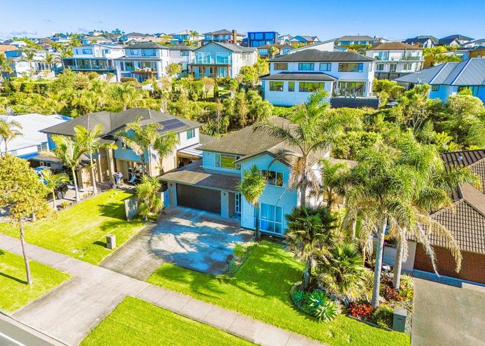  at 211 Millwater Parkway, Millwater, Rodney, Auckland