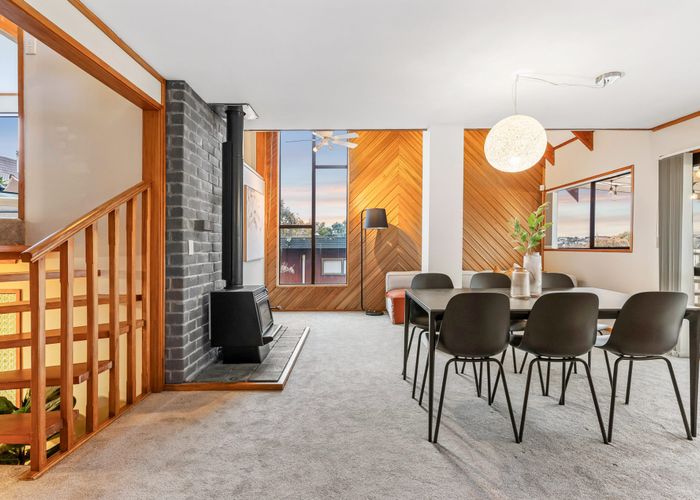  at 1/3 Lynngate Place, Hillcrest, North Shore City, Auckland