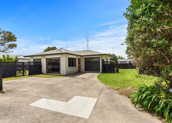  at 225 Gravatt Road, Papamoa Beach, Papamoa