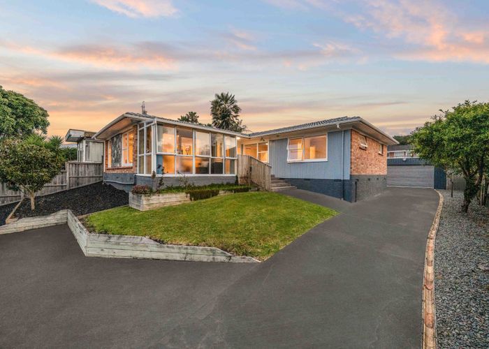  at 19 Lawrence Crescent, Hill Park, Manukau City, Auckland
