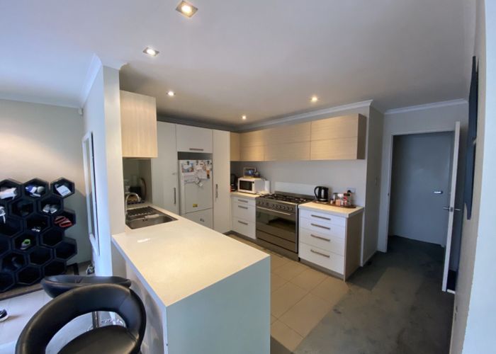  at 5 Chloe Place, Massey, Waitakere City, Auckland