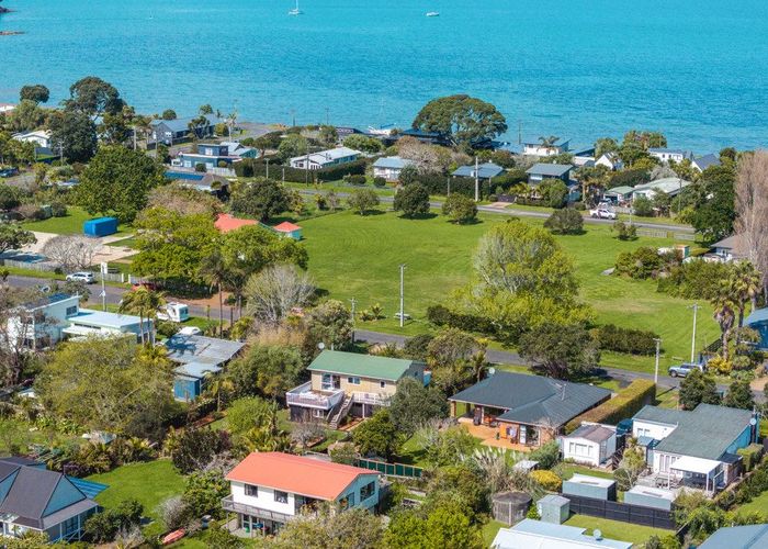  at 28 Nikau Road, Waiheke Island , Waiheke Island
