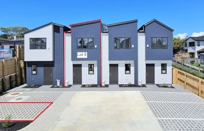  at 5/112 Moore Street, Howick, Auckland