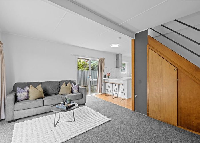  at 2/114 Oram Avenue, New Brighton, Christchurch City, Canterbury