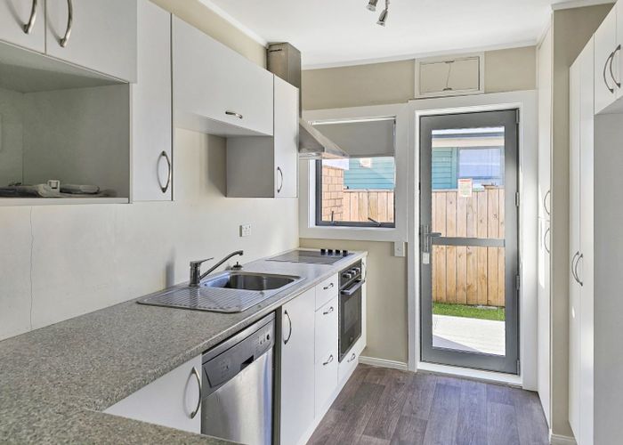  at 1/32 Innisfree Drive, Ellerslie, Auckland City, Auckland