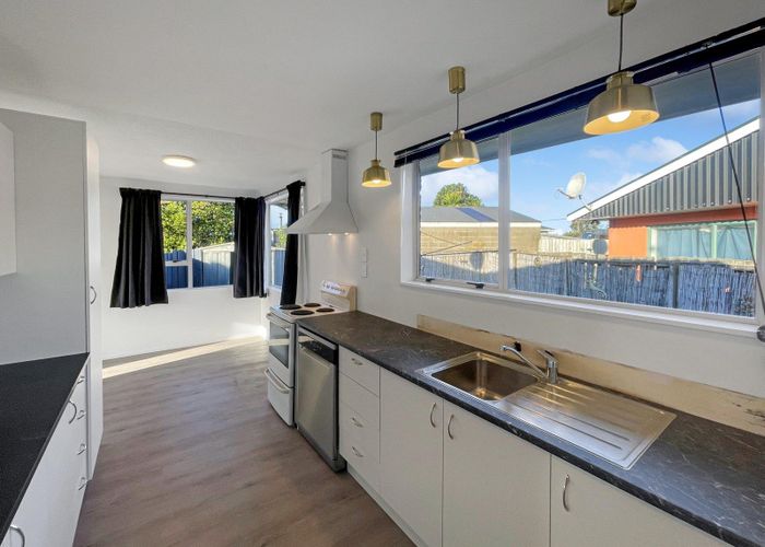  at 135a Pine Avenue, New Brighton, Christchurch City, Canterbury