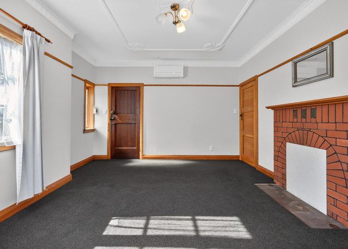  at 34 Riddlers Crescent, Petone, Lower Hutt, Wellington