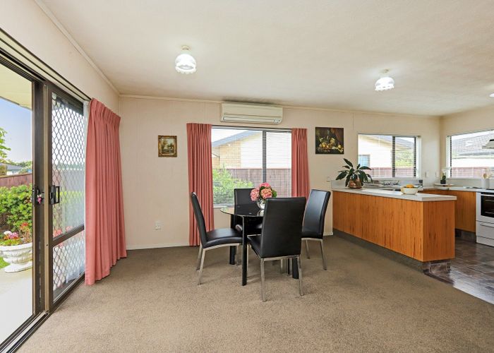  at 1/414 Kennedy RD, PIRIMAI, NAPIER