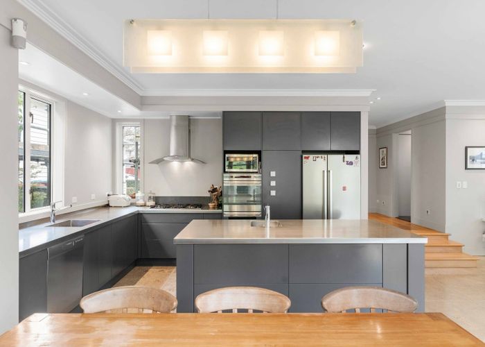  at 33 Prospect Terrace, Mount Eden, Auckland City, Auckland