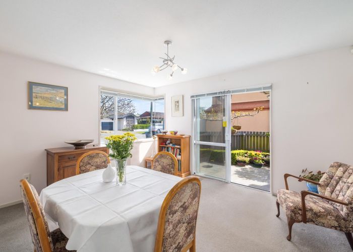  at 2/9 Halliwell Avenue, Papanui, Christchurch City, Canterbury