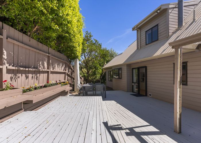  at 1/14 Kirkdale Place, Torbay, North Shore City, Auckland