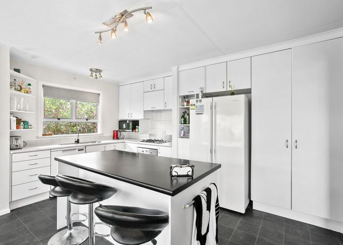  at 87E Pioneer Road, Moturoa, New Plymouth