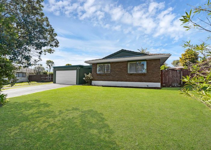  at 17 Jillteresa Crescent, Half Moon Bay, Manukau City, Auckland