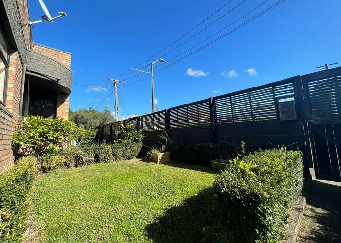  at 4C Momona Road, Greenlane, Auckland