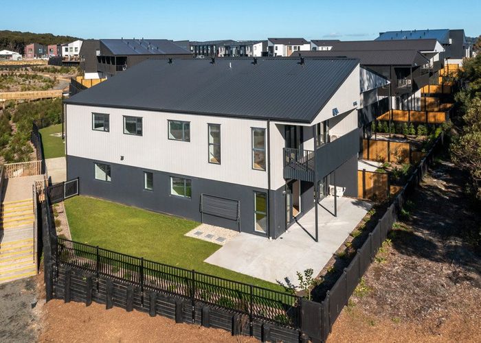  at 3/7 Parapara Place, Albany, North Shore City, Auckland