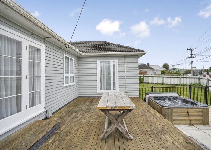  at 40 Frederick Street, Wainuiomata, Lower Hutt
