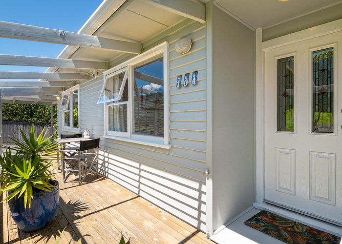  at 1/10 Philip Place, Hillcrest, North Shore City, Auckland