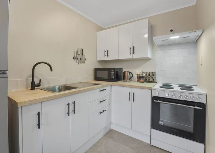  at 43D Brunswick Street, Hutt Central, Lower Hutt