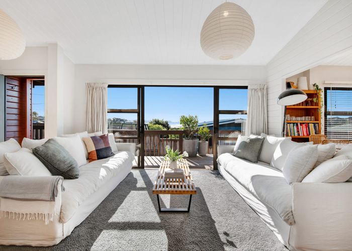  at 33A Kauri Road, Stanmore Bay, Whangaparaoa