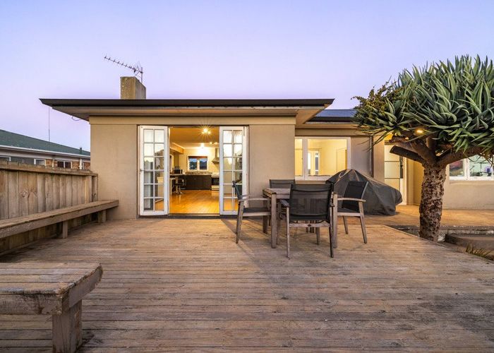  at 8 Landscape Road, Pukekohe, Pukekohe