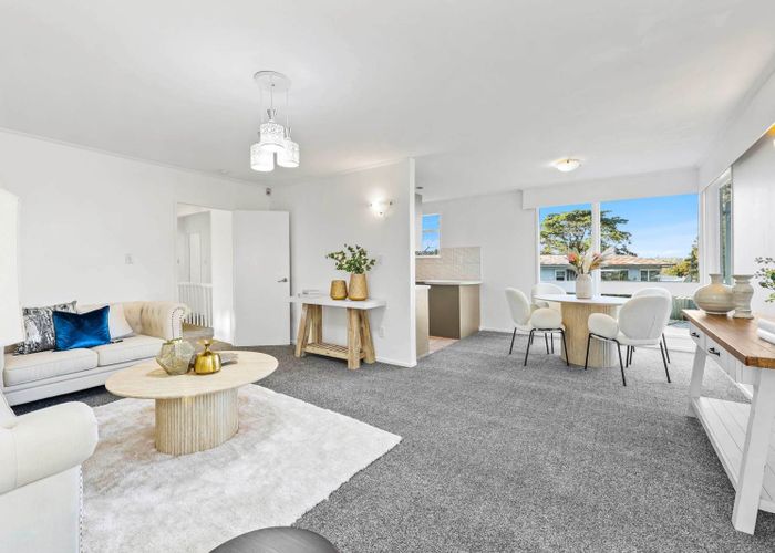  at 10 La Trobe Street, Pakuranga Heights, Manukau City, Auckland