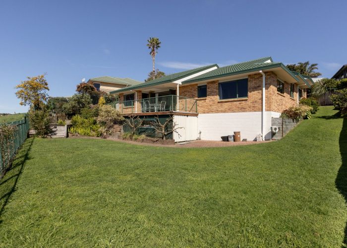  at 32 Downing Place, Welcome Bay, Tauranga, Bay Of Plenty