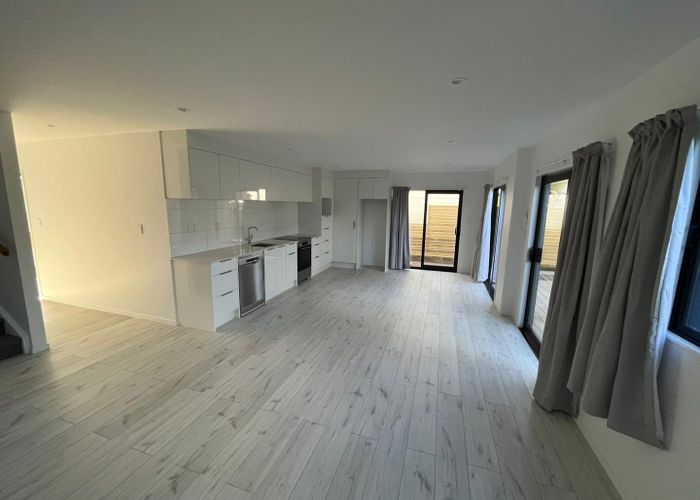  at 4A Worcester Road, Meadowbank, Auckland