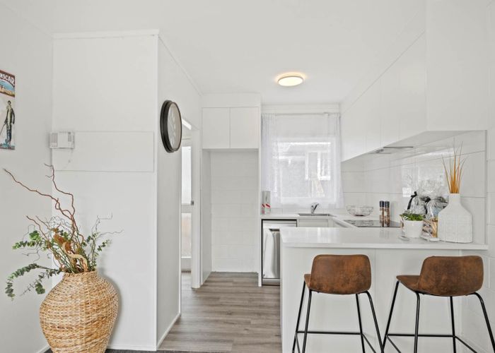  at 2/6 Atkinson Avenue, Otahuhu, Auckland City, Auckland