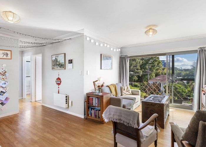  at 9/8 Western Springs Road, Western Springs, Auckland City, Auckland