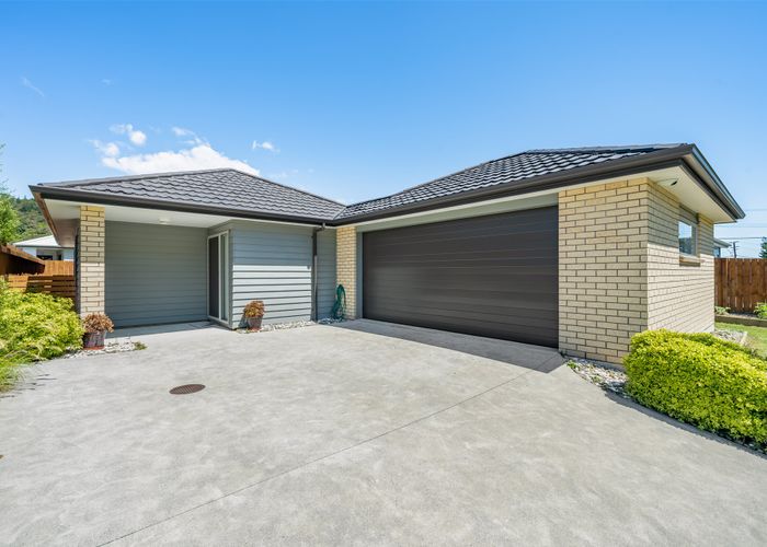  at 1377 High Street, Taita, Lower Hutt