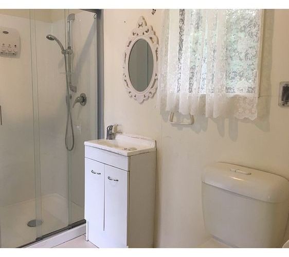  at 2/70 Seaview Road, Glenfield, North Shore City, Auckland