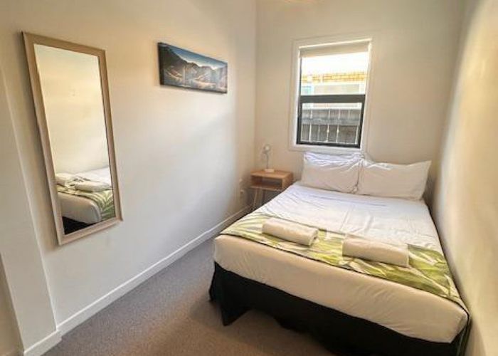  at 2/360 Devon Street East, Strandon, New Plymouth, Taranaki